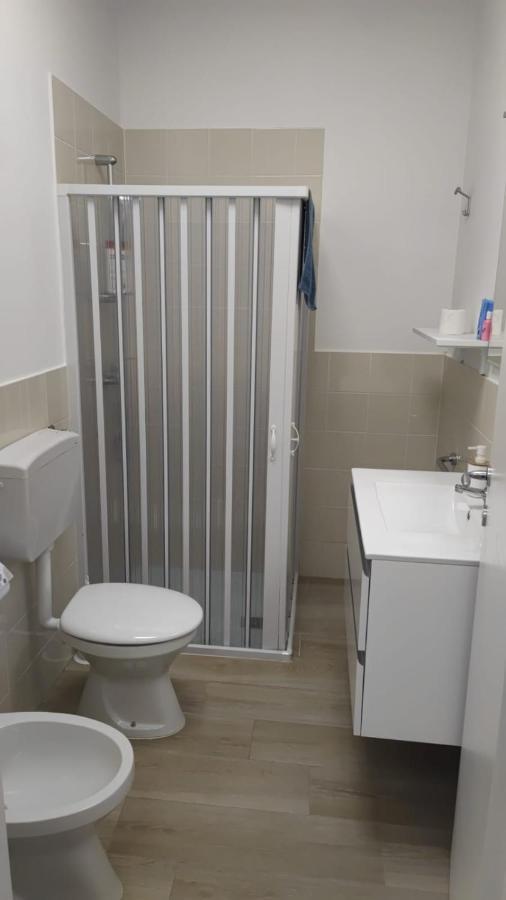 Giusvinci Bed & Breakfast Trani Bagian luar foto