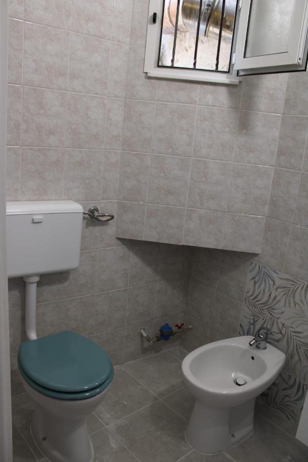 Giusvinci Bed & Breakfast Trani Bagian luar foto